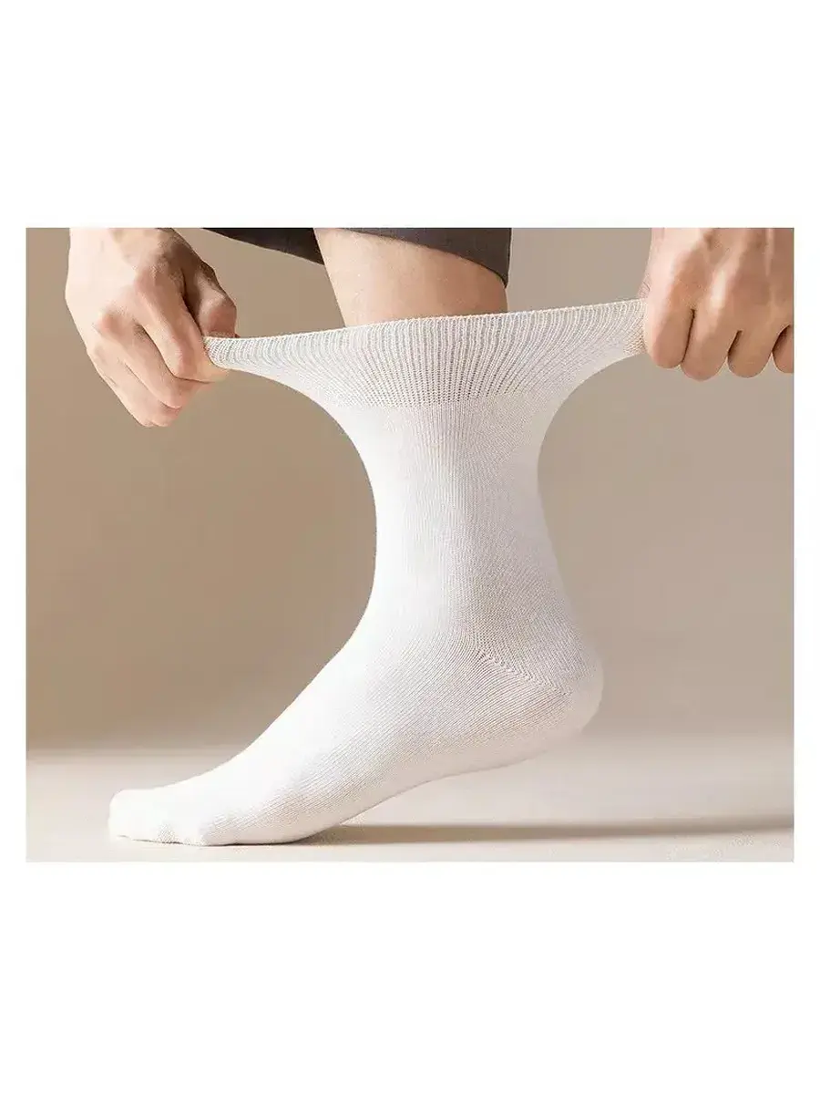 جوراب دیابتی با بافت نرم و بدون درز برای کاهش خطر زخم