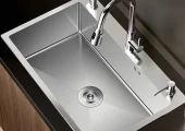 مقایسه گزینه‌های سینک استیل؛ چطور بهترین انتخاب را داشته باشیم؟