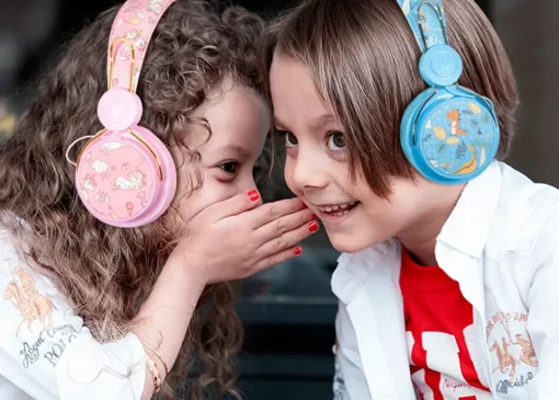 بهترین هدفون کودک؛ گزینه‌های مناسب را چطور انتخاب کنیم؟