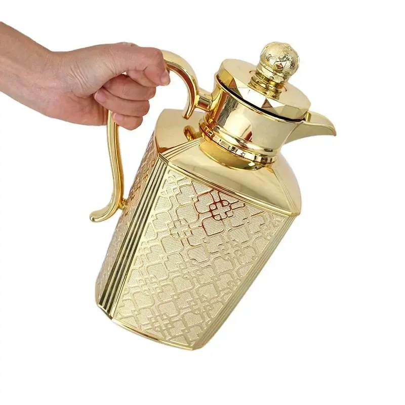 فلاسک چای با طراحی مدرن و عایقبندی مناسب