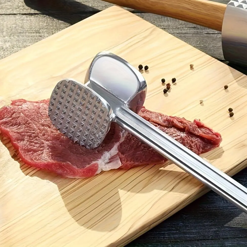 نمونهای از گوشتکوب برقی با طراحی مدرن و ظرفیت بالا