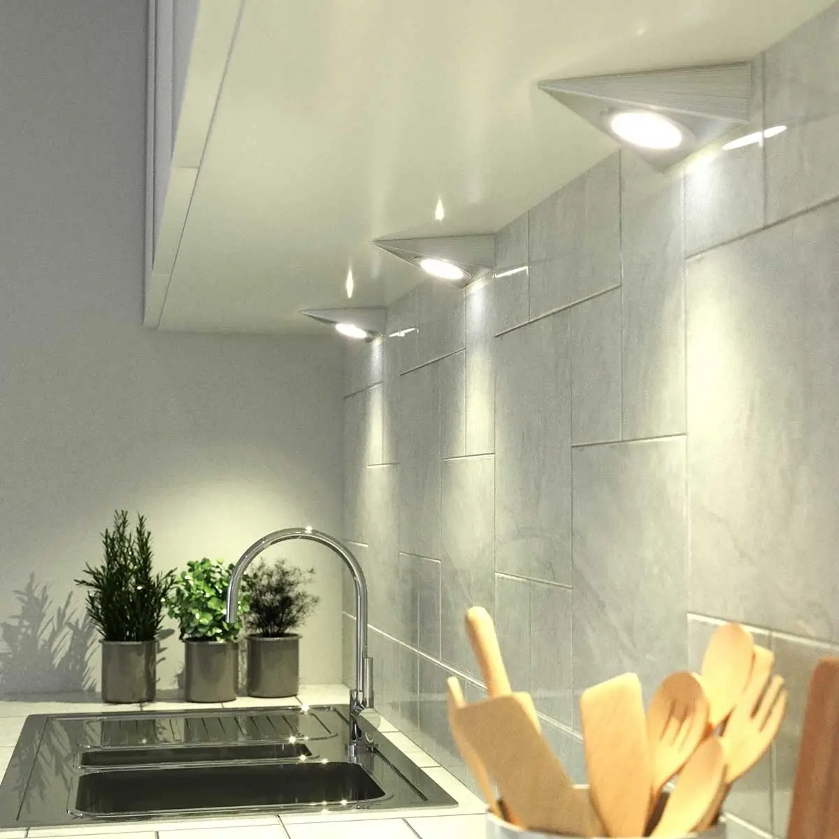 چراغ زیر کابینتی مدرن با نور گرم در آشپزخانه