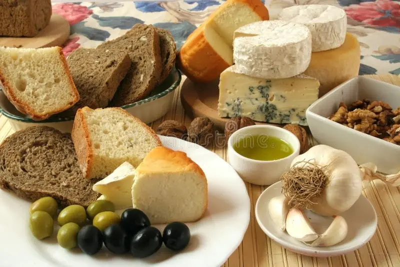 مقایسه گزینه‌های پنیر صبحانه؛ چطور بهترین انتخاب را داشته باشیم؟